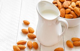 Công thức làm sữa hạnh nhân tại nhà